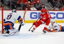New York Islanders and Detroit Red Wings