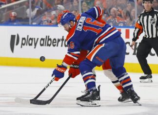 Oilers Injuries Mount Ahead of Pivotal Game 6 vs Ducks