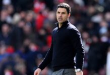Senior figures at Chelsea pushing to hire Blues legend