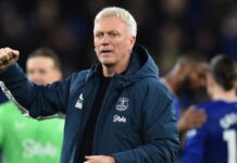 Everton make offer to sign versatile attacker for David Moyes as club reply