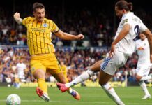 Farke must sell Leeds star who only made 4 passes