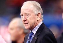 Archie Manning defends Ole Miss amid criticism from Lane Kiffin, Steve Sarkisian