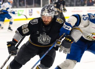 Laczynski nets winner in double OT as Henderson ties series