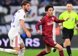 Leeds and Brentford now battling to sign “amazing” 14-cap int’l before the World Cup