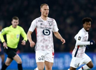 Celtic told deal is possible as Hoops launch approach for Mitchel Bakker